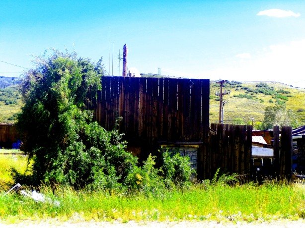 Abandoned storfronts in Phippsburg